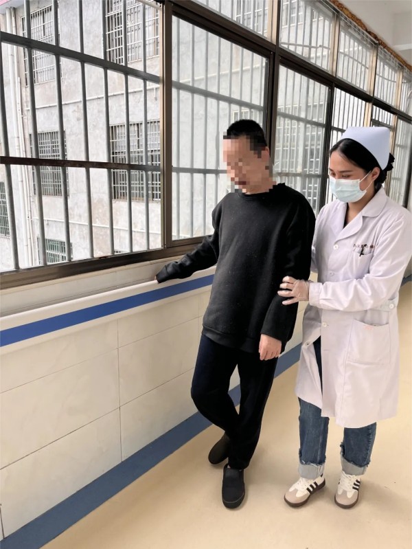降低跌倒發(fā)生率，守護(hù)患者安全